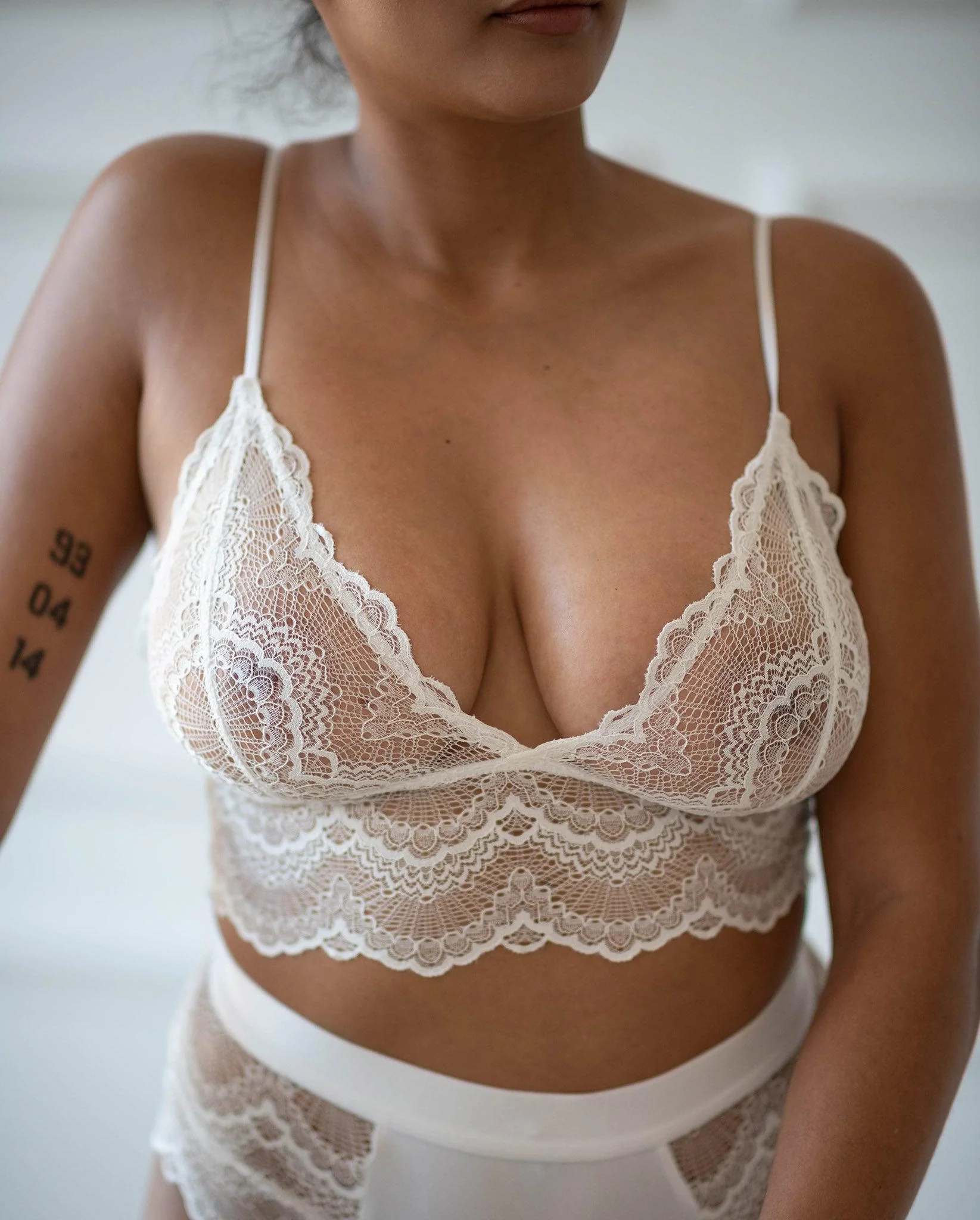 Lace Bralette Top Off White - Image 7