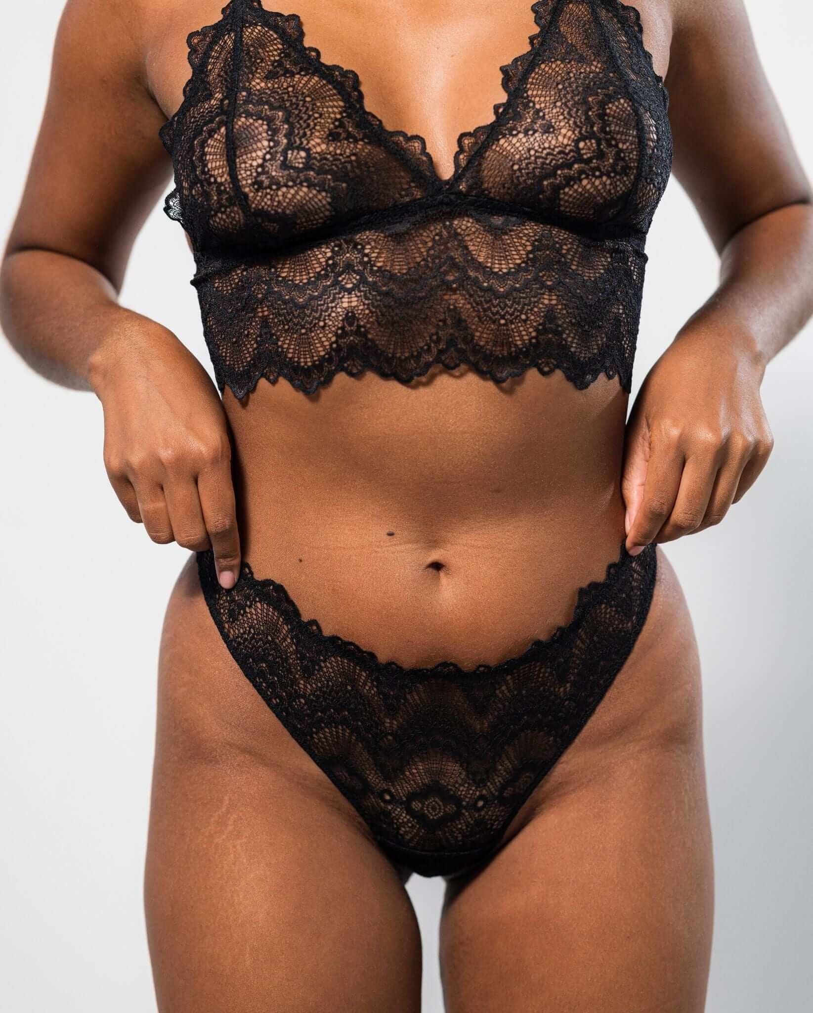 Lace Thong Black - Image 3
