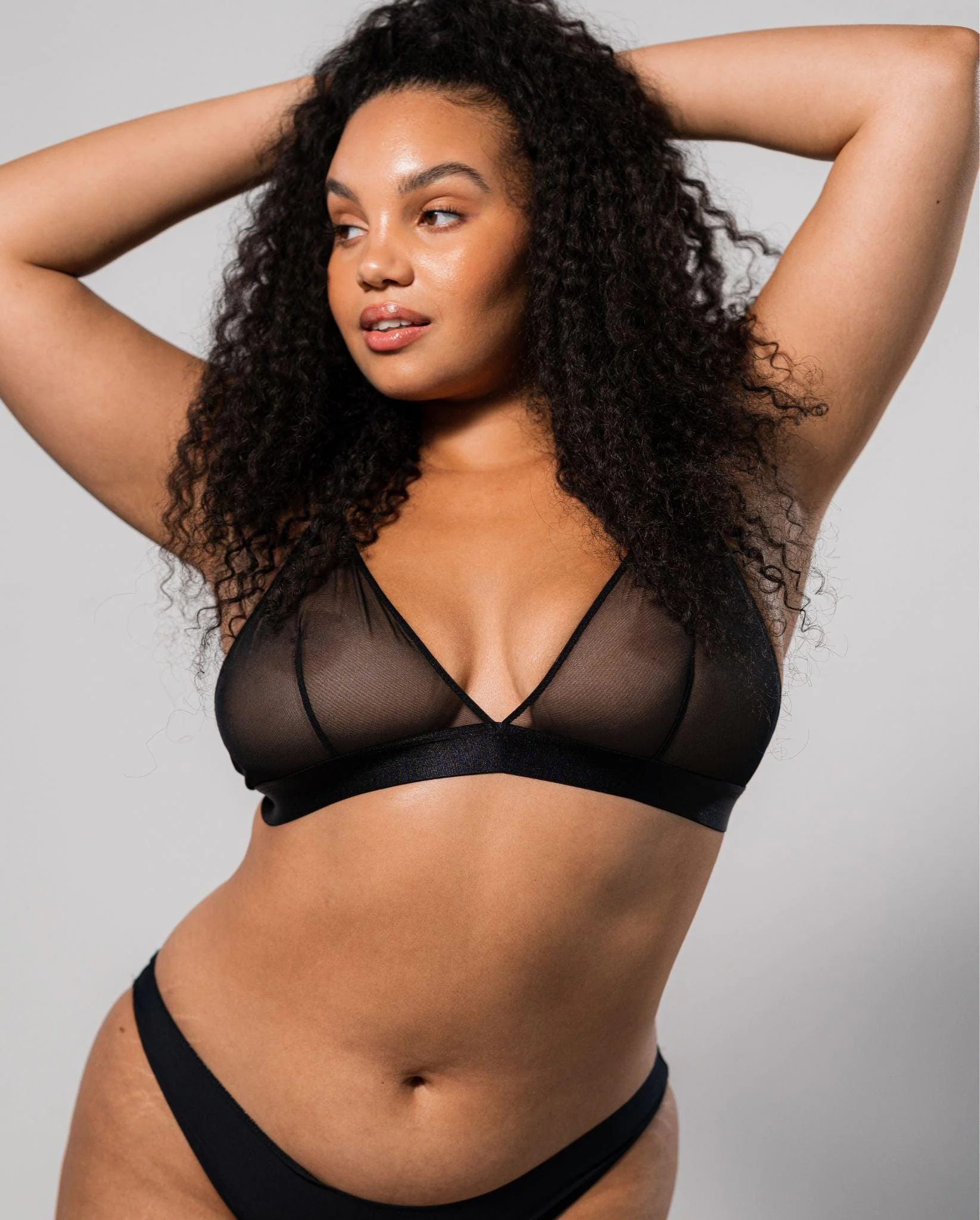 Mesh Triangle Bralette Black - Image 10