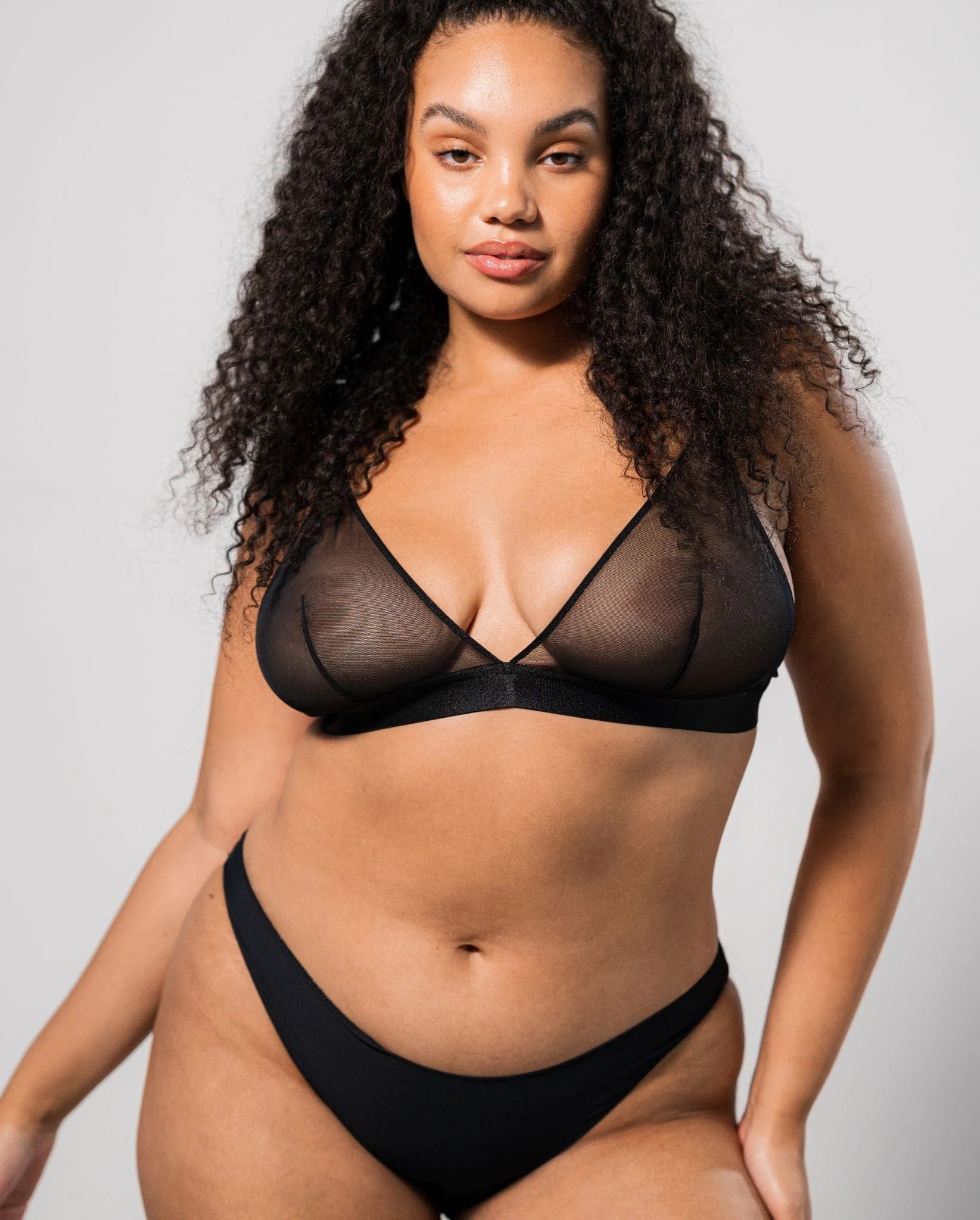 Mesh Triangle Bralette Black - Image 13