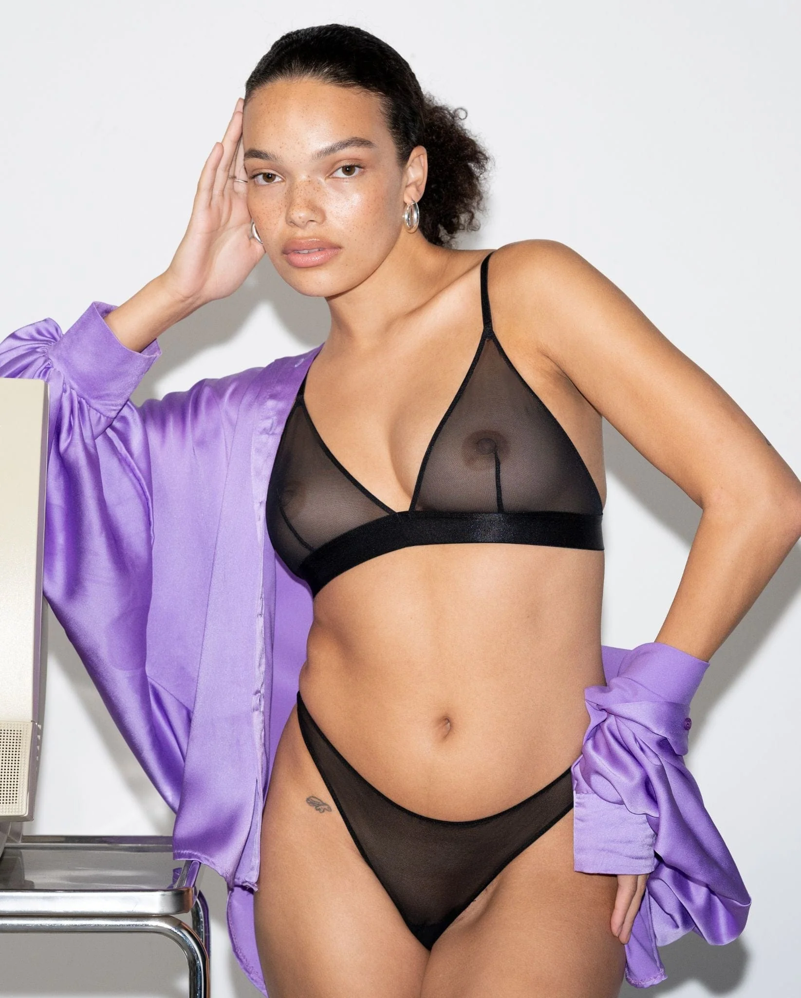 Mesh Triangle Bralette Black - Image 20