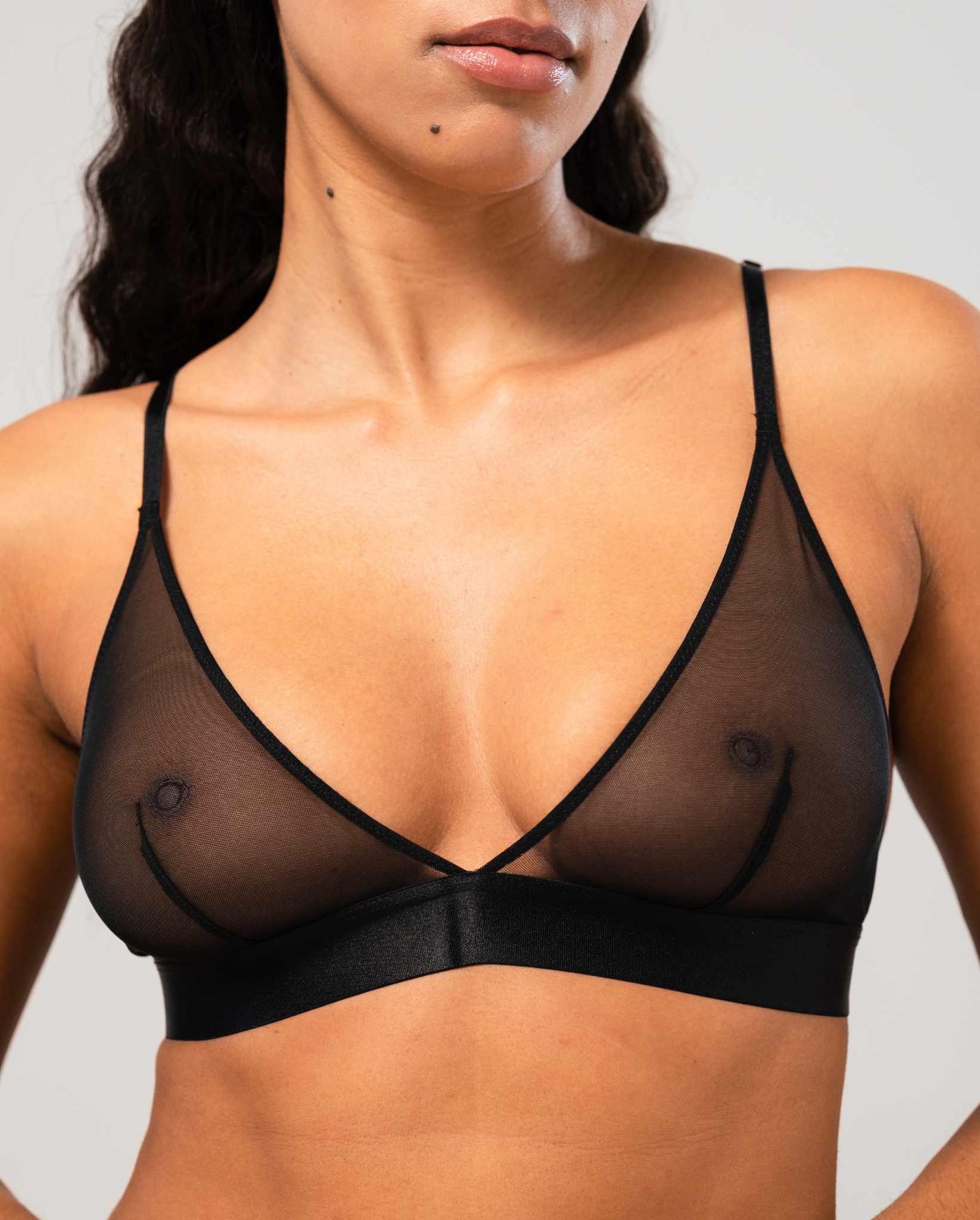 Mesh Triangle Bralette Black - Image 3